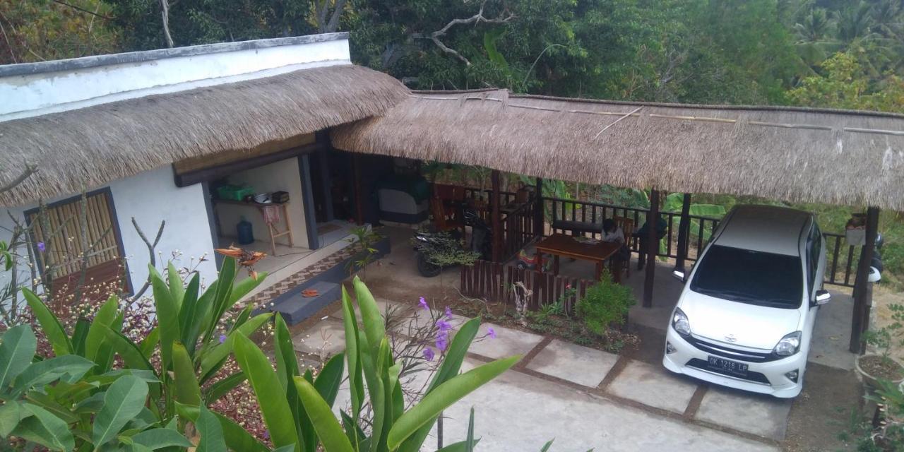 Mount Sea View Bungalow Sakti エクステリア 写真